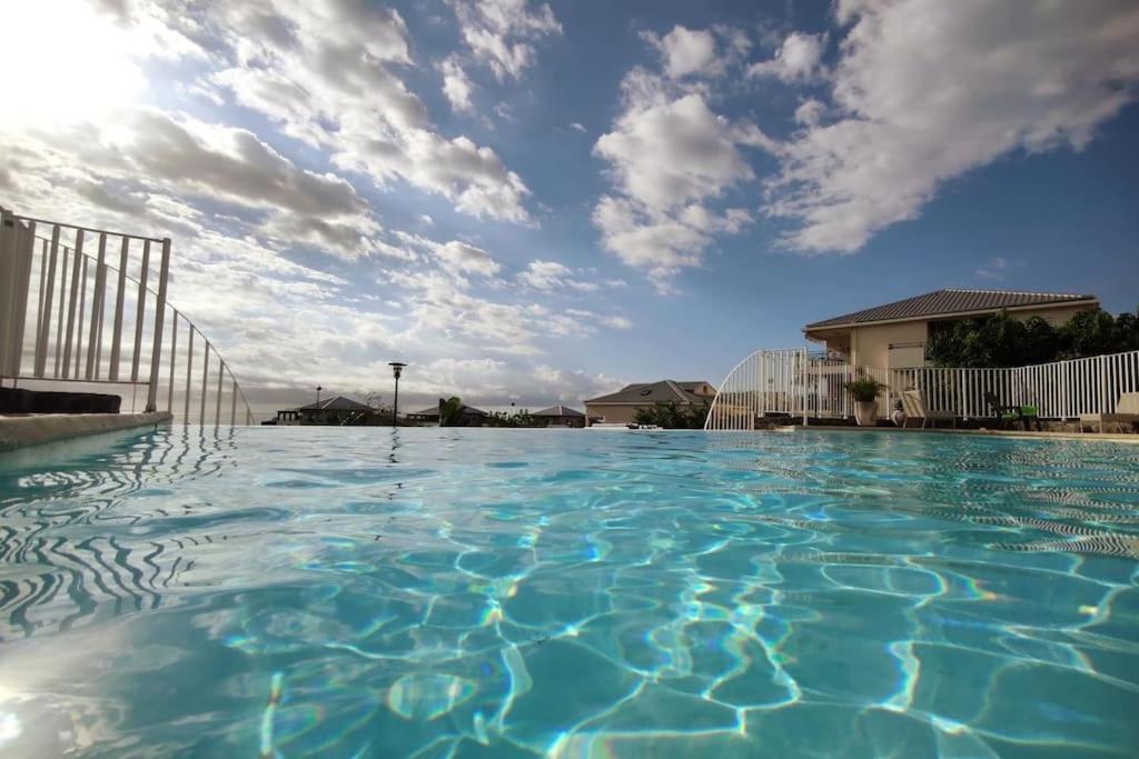 Appartement Beau T3 Litchi Vue Ocean Piscine à Saint-Gilles Les Bains Extérieur photo